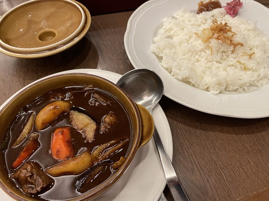 6EE1435D-502B-426A-A4D5-28C556CE143E