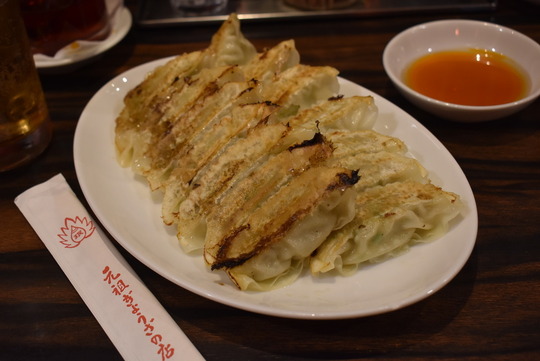 焼餃子@ (みんみん)南千日前本店