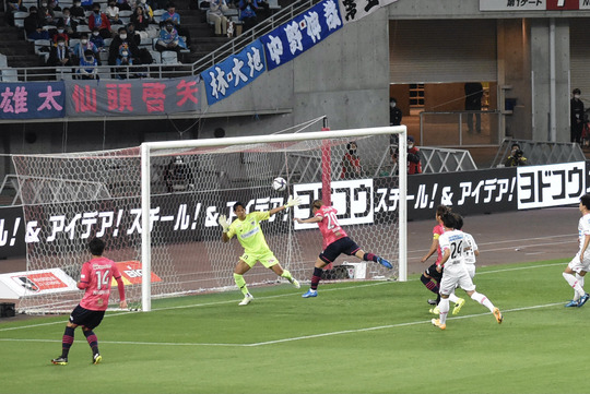 3DD05B2D-CDD0-468C-9920-7E349DD63B8C_1_201_a