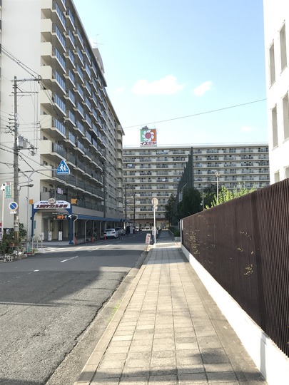 イズミヤ平野店
