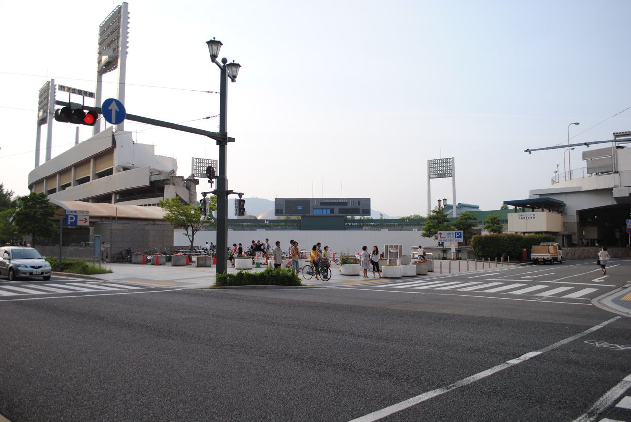 20110604旧広島市民球場跡