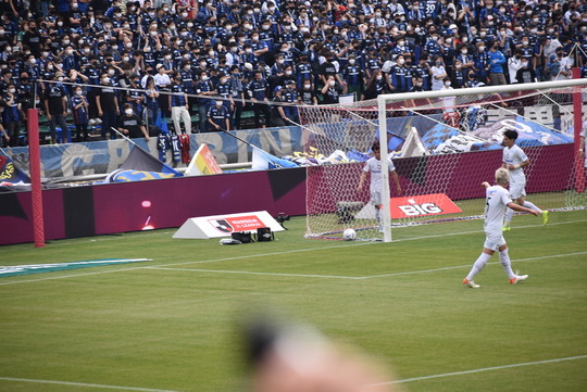 F3841315-72CB-4B22-8013-A5FFBCFE8910_1_105_c