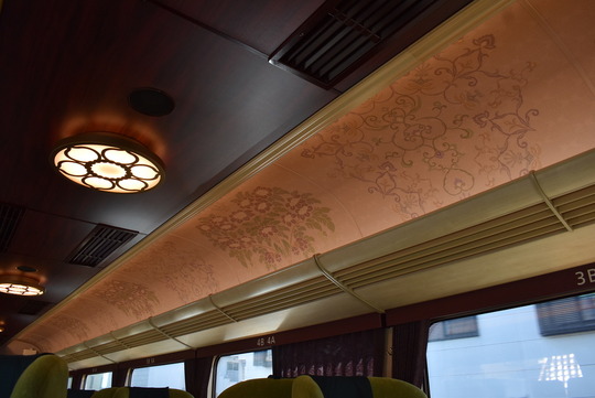 8D33EE39-A2B4-41B4-B2D2-9B4D587915FB_1_105_c