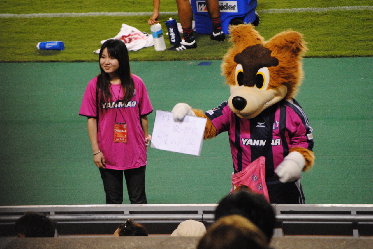 ロビーと客席との掛け合い