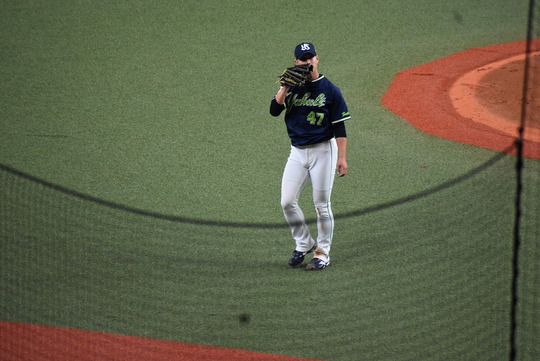 3C7A862A-0029-4452-9B40-137F6F0F04EB_1_105_c