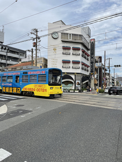 1BC21F77-4E07-45A4-88E9-204B2D2D7086_1_105_c