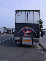 「B'z LIVE-GYM Pleasure 2008 -GLORY DAYS-」ツアートラック ver.2 2