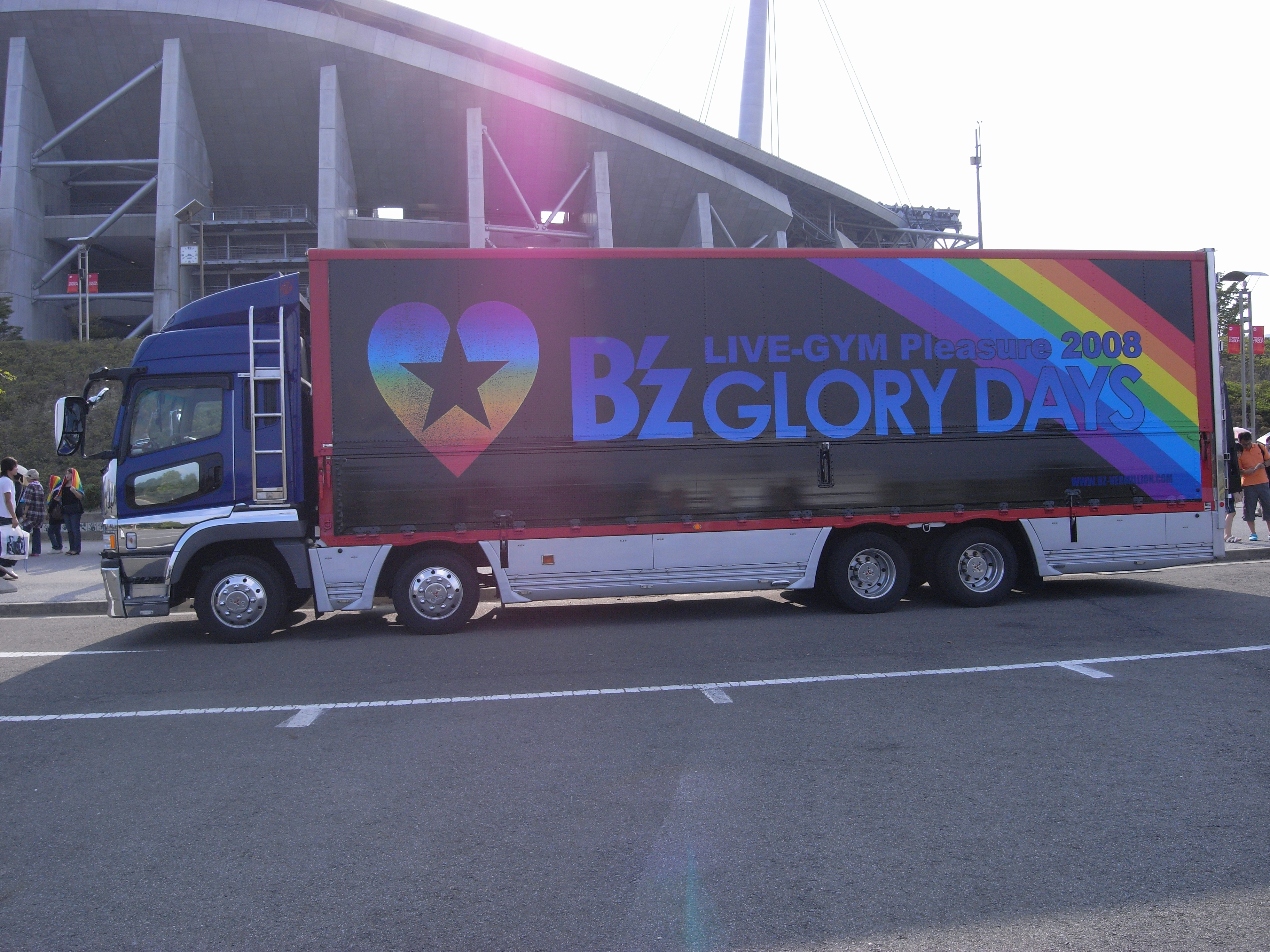 B'z LIVE-GYM Pleasure 2008 -GLORY DAYS-」ツアートラック ver.２ in 