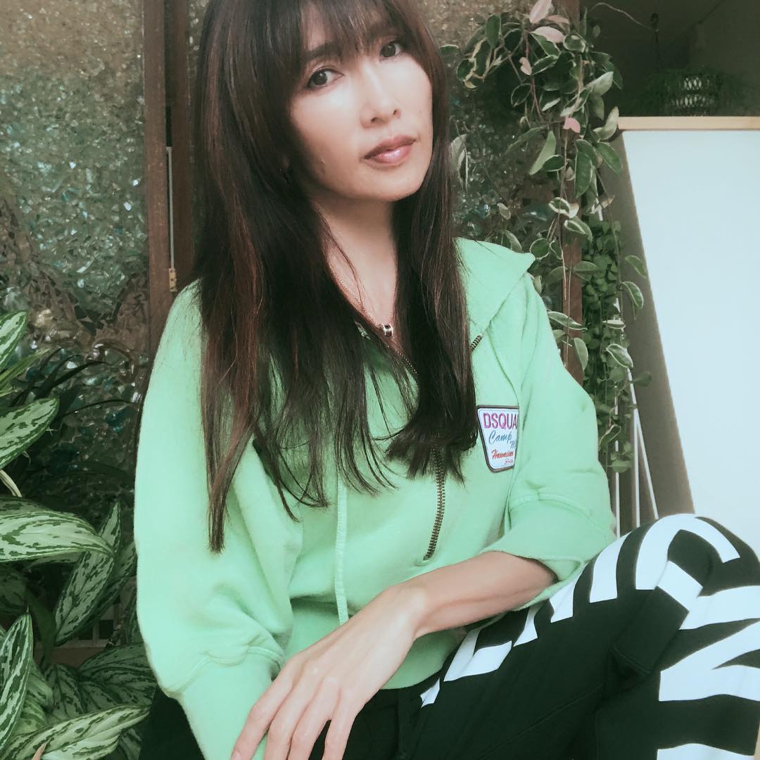 グロ 工藤静香 ロングヘアを10cmバッサリイメチェンｗｗｗ 16ch