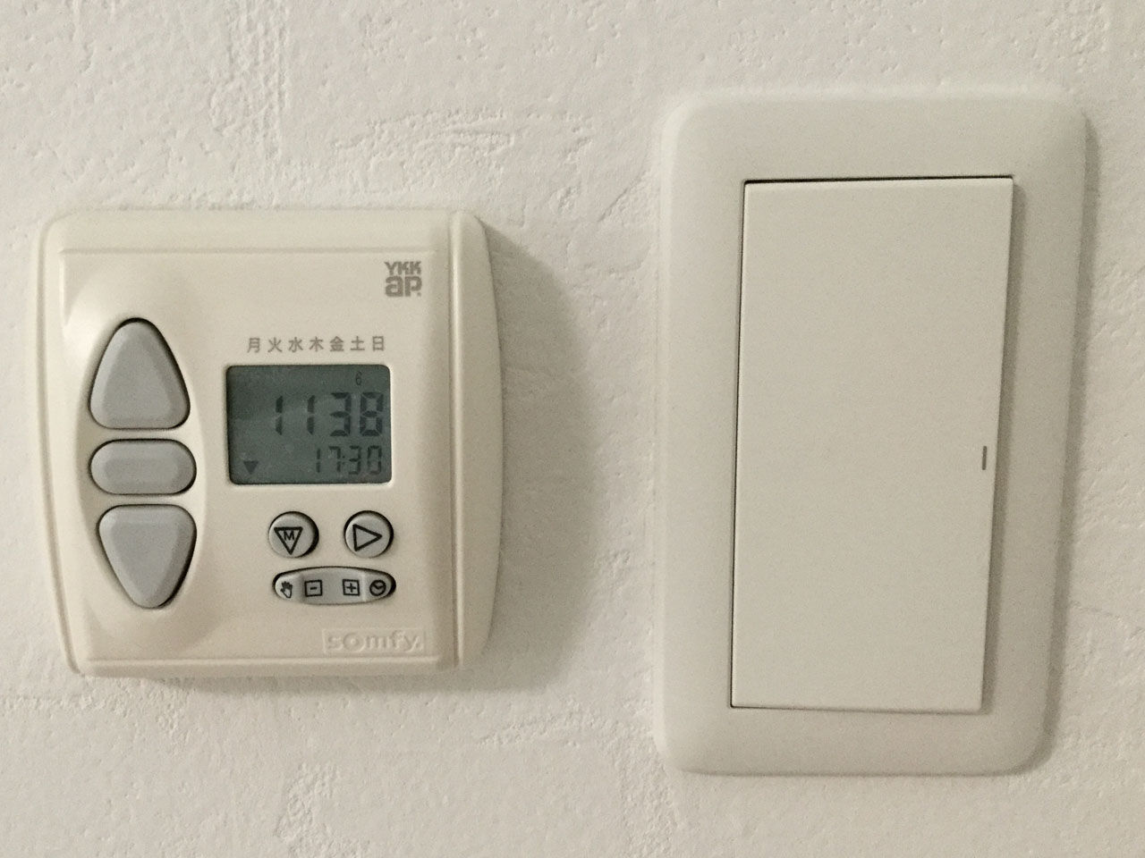 電動窓シャッター用リモコン