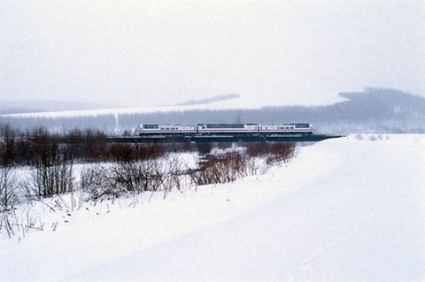 Ｈ321　870220　富良野～学田
