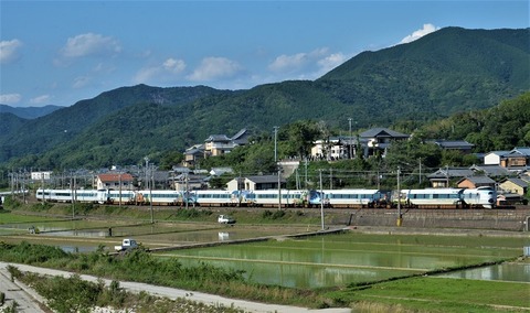 DFA_3090  20230616  稲原～和佐　特発76M