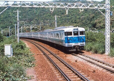 KT113143 山中渓