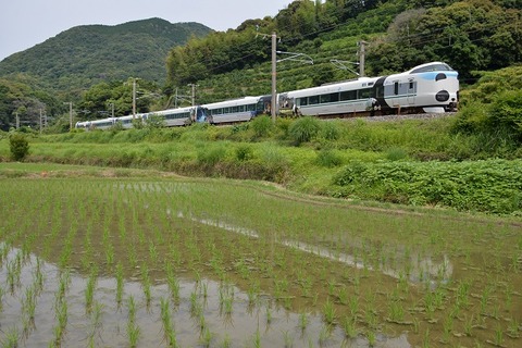 NDF_2580 20220617 紀伊由良~広川B 61M