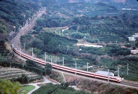 KT381120 由良~広川B