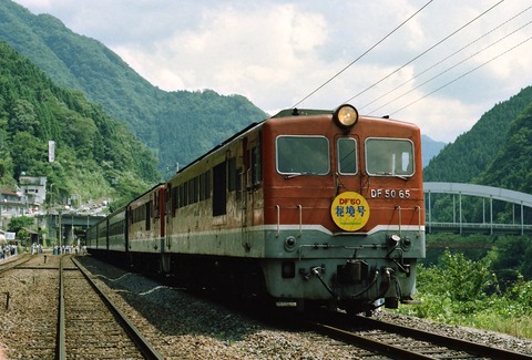 1983082102大歩危9202レ
