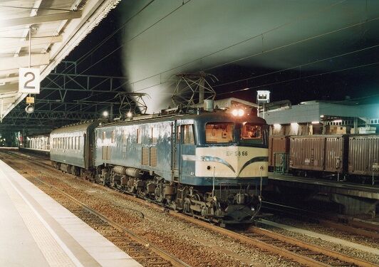 海遊び山遊び 紀勢本線の電気機関車 921レ