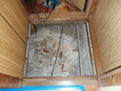 P8305427