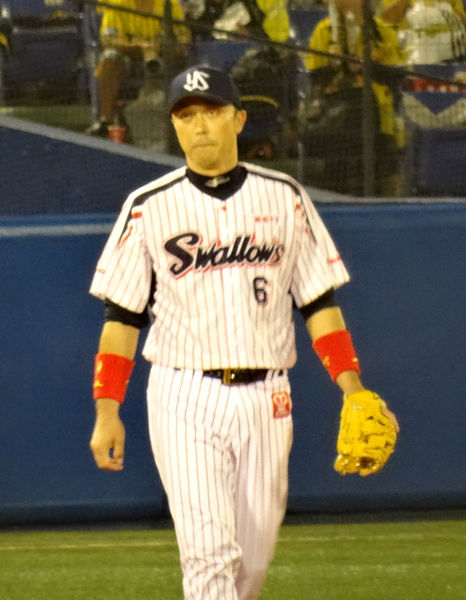 宮本慎也 2013引退時配布グローブ
