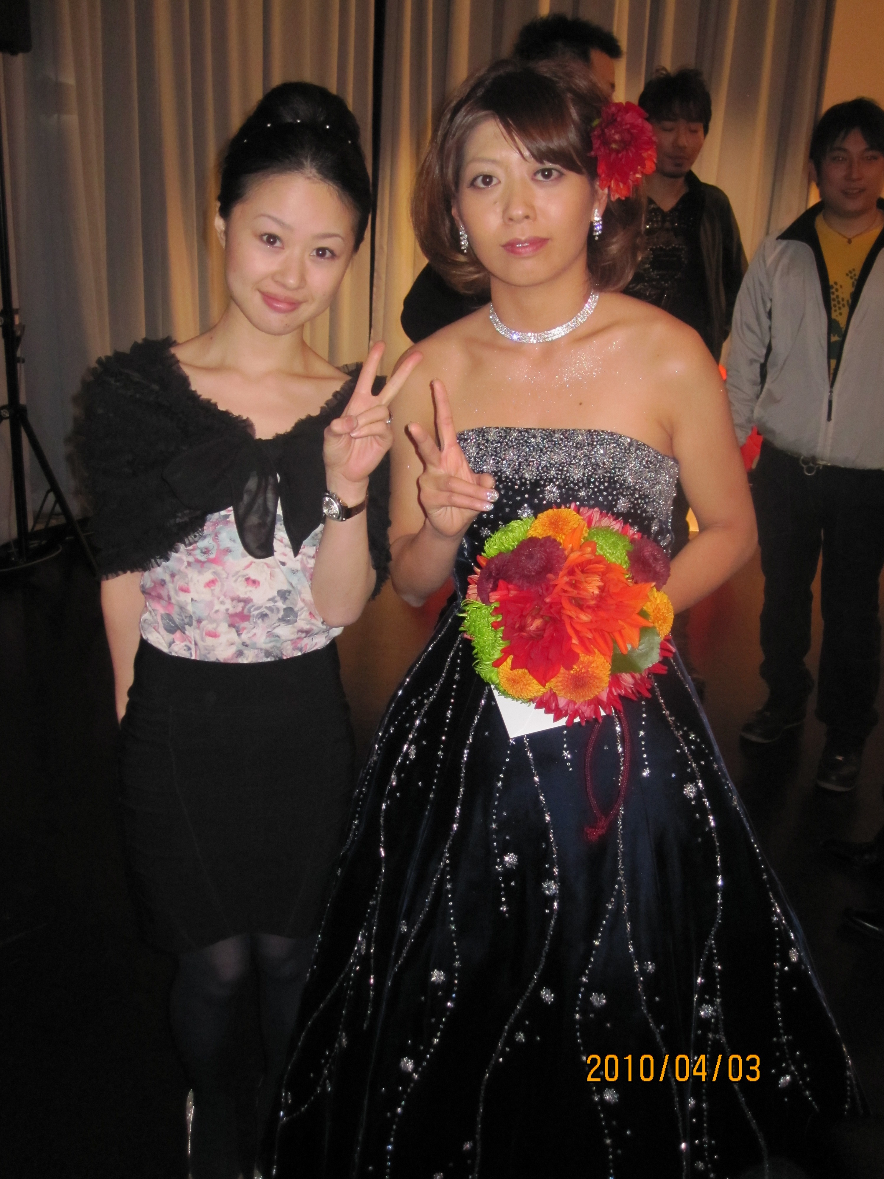 結婚式二次会 友達８年 恋人３ヶ月 13年6月 娘が誕生