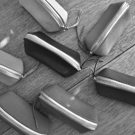 �����쥢���