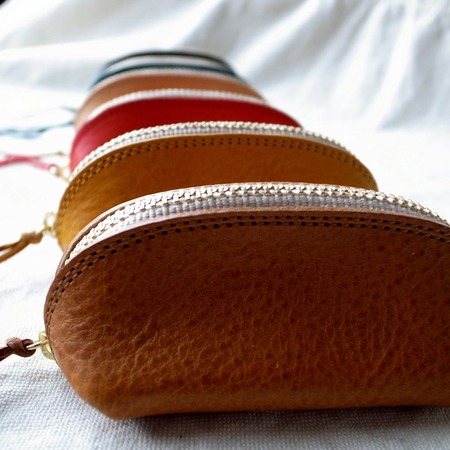 �����쥢��