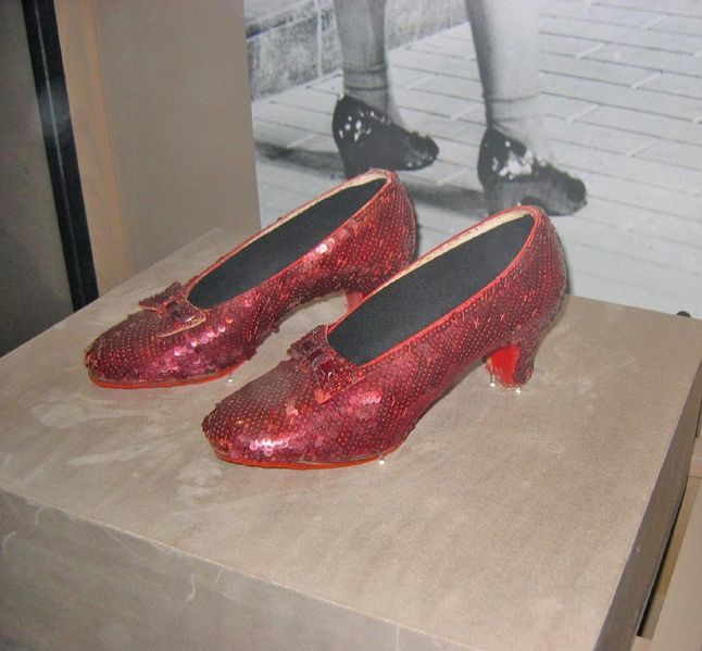 ルビーの靴 Ruby Slippers カエサリオンの別荘