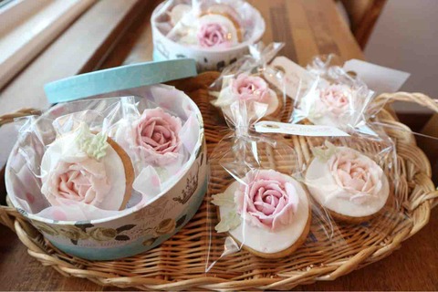 AB50A6B1-7359-40DE-8486-7CBC7DF6E501