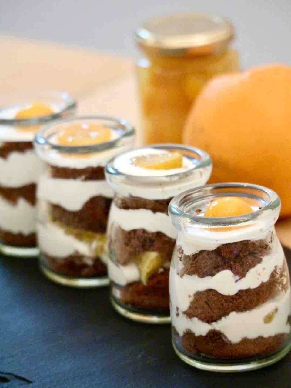 本日のスイーツ チョコシフォンとキンカン オレンジのトライフル Cafe Cherryblossom 本日のスイーツ チョコシフォンとキンカン オレンジのトライフル Cafe Cherryblossom