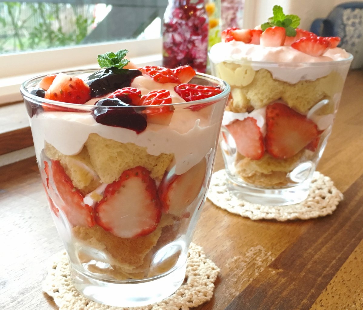 本日のメニュー ほうれん草のキッシュ いちごクリームのシフォンケーキ いちごとカスタードクリームのトライフル クリームチーズといちごクリームのトライフル Cafe Cherryblossom 本日のメニュー ほうれん草のキッシュ いちごクリームのシフォンケーキ いちごとカスタードクリームのトライフル クリームチーズといちごクリームのトライフル Cafe Cherryblossom