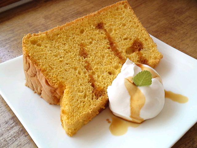 かぼちゃのシフォンケーキ Cafe Cherryblossom
