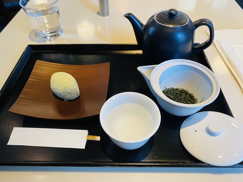 E2C9D433-1385-4D96-9A1D-DDC063601F85