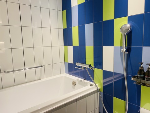 F08DA093-71FB-4B54-88EB-A64A6457C47D