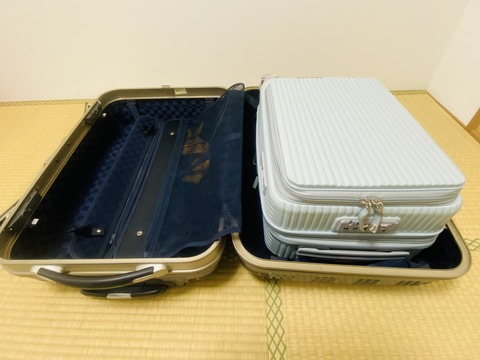 08E8A372-80A2-4F1E-BC37-2F1F81029DCC