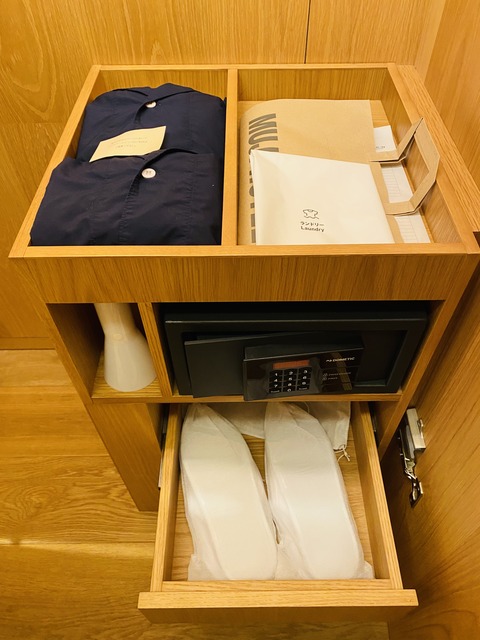 4A59B0EA-EDD2-4D06-9756-F3B431BA2ABD