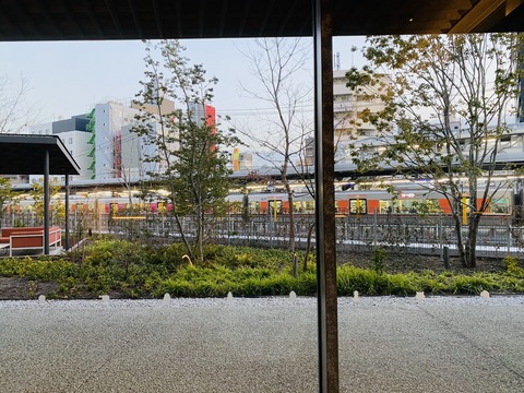 CE6EE72F-E17E-4DB5-9379-3FC5CC680552