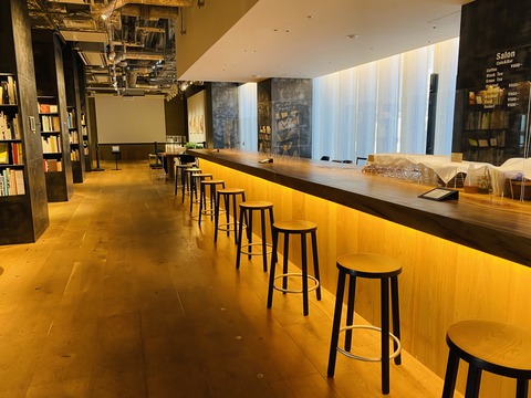 8451E355-C7B0-4CDE-8156-DE82ED471D09