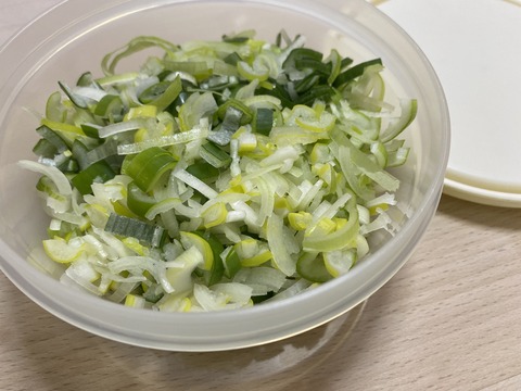 AB4206C6-21CD-4BA2-B908-9FB80A6F3AC9