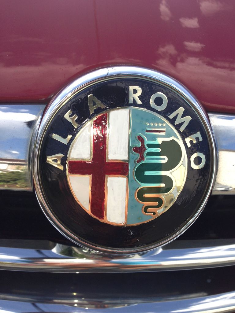 エンブレム塗装 Alfa Romeo 147と過ごす公務員ブログ