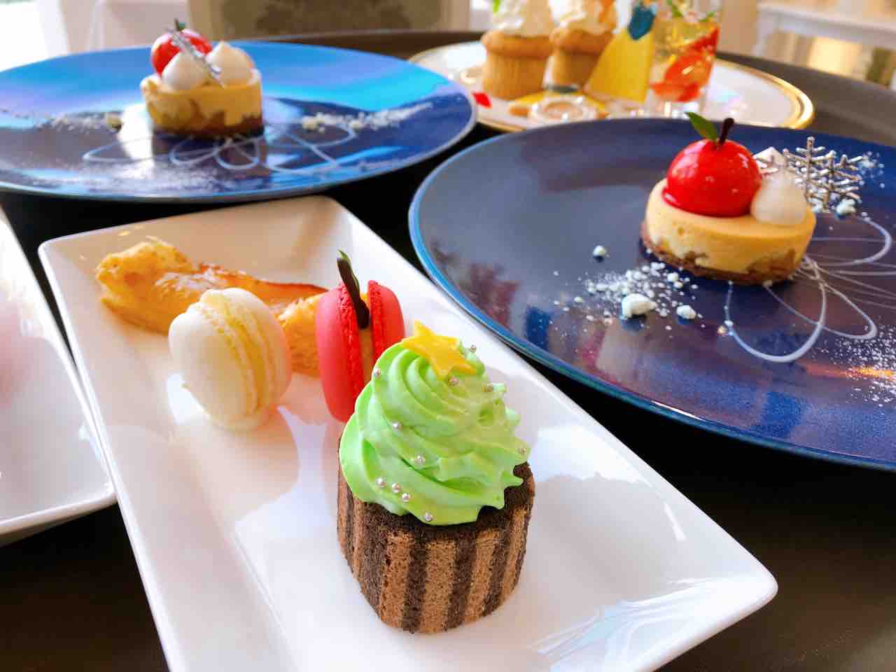 お伽話のラブリーファンタジーな世界観 白雪姫のクリスマスティータイム プリンセスアフタヌーンティー 大阪 アートグレイス ウエディングコースト 関西eat Information
