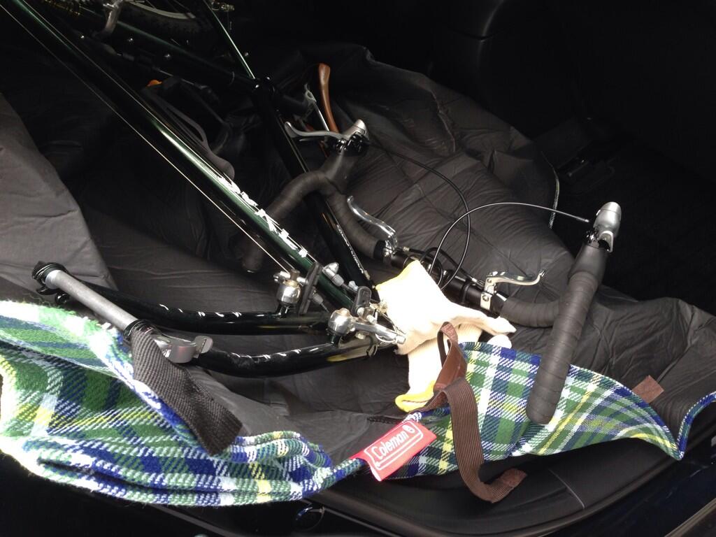 アクセラ 自転車 積む