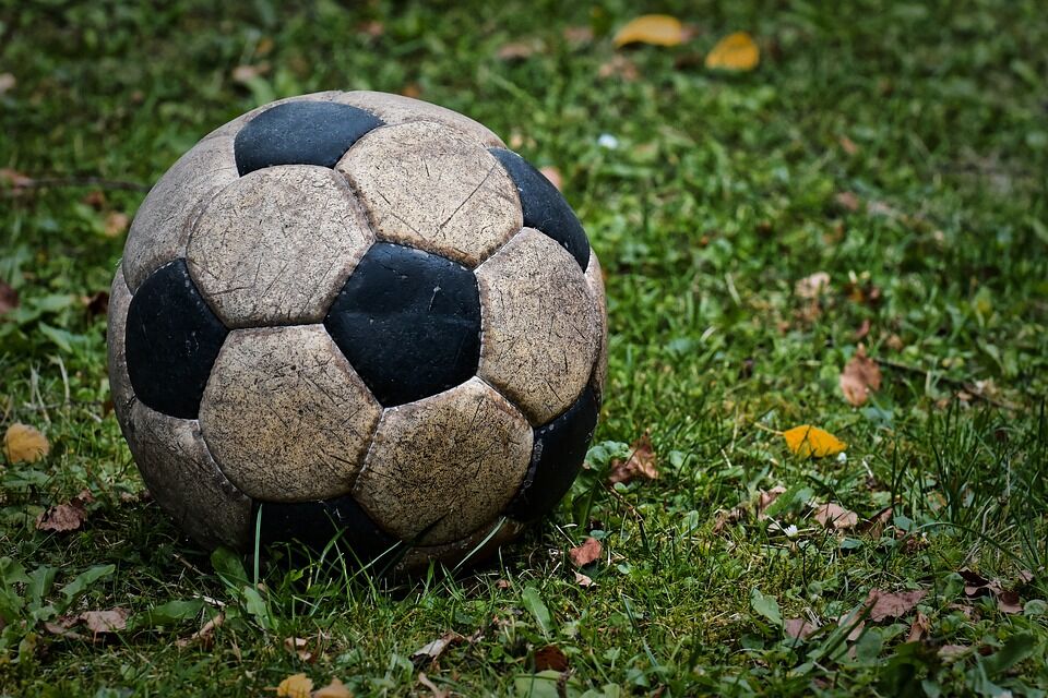 本音 Sumikaの歌詞の意味を考察 解説 これがサッカーか さらばもう一度 カフの深読みblog 本音 Sumikaの歌詞の意味を考察 解説 これがサッカーか さらばもう一度 カフの深読みblog