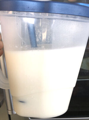 F80B9383-F837-4CB0-919C-D22AFF3B4466