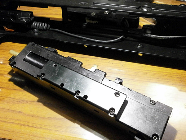 MG42 ~ Overhaul : S&T(AGM) AEG : GUN-ZUKI! WEB STUDIO MG42 ~ Overhaul : S&T(AGM) AEG : GUN-ZUKI! WEB STUDIO