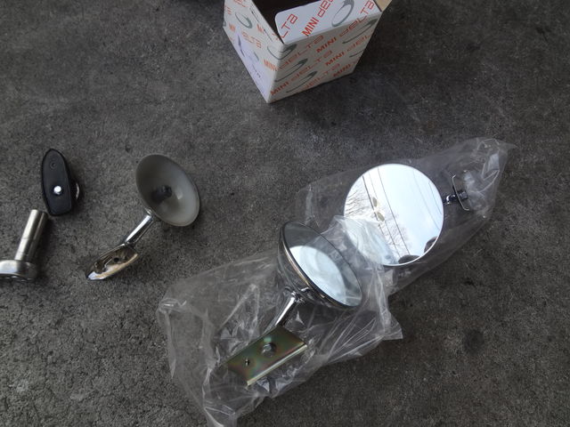 SUJ様。ベレGミラーの交換です。 : スタッフブログ｜ローバー