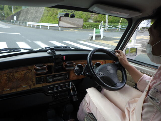 Ort様 エンジン油圧警告灯が点いたり消えたり 原因は慢性的なオイル不足で徐々にメタルが逝ってしまったようです スタッフブログ ローバーミニ専門店キャメルオート