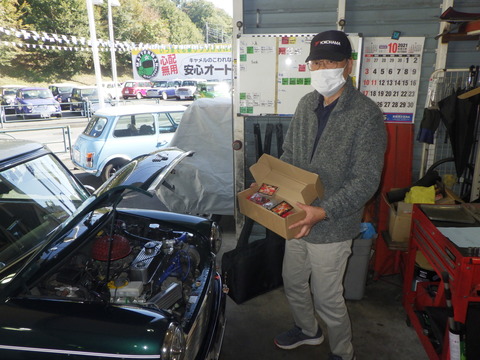 AZM_8881