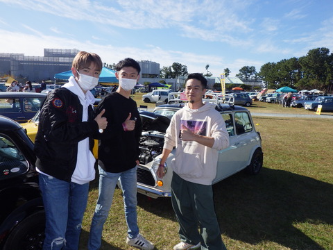 AZM_3043