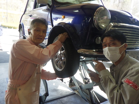 KAJI1944