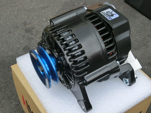 電力↑パワー↑冷却性能↑ アドバンス社 ブラックオルタネーター